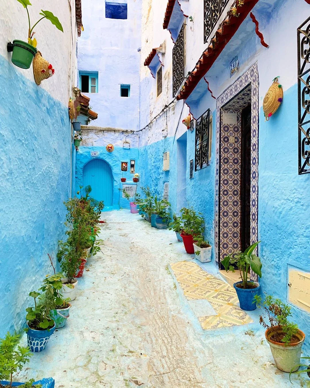 Вот как выглядят самые красивые улицы мира, где можно сделать клевые фото для Instagram - фото 468590