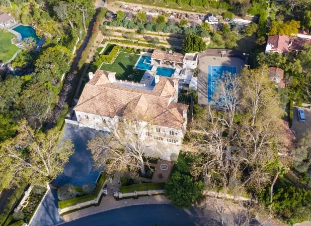 Меган Маркл и принц Гарри присмотрели себе в США роскошный особняк за 7 млн долларов - фото 468880