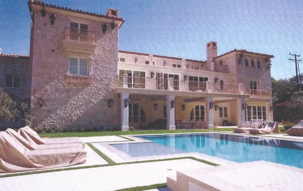 Меган Маркл и принц Гарри присмотрели себе в США роскошный особняк за 7 млн долларов - фото 468910