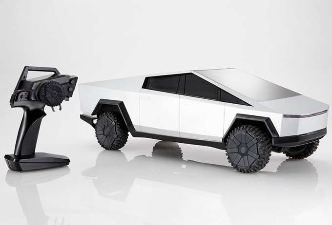 Бюджетна версія Tesla Cybertruck: створили іграшковий варіант авто від Ілона Маска - фото 469369