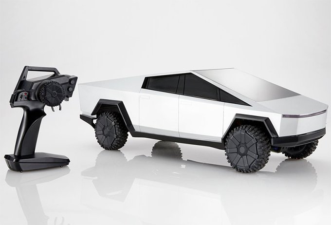 Бюджетная версия Tesla Cybertruck: создали игрушечный вариант авто от Илона Маска - фото 469369