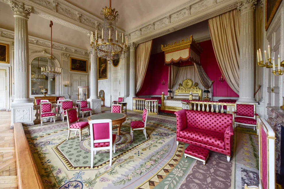 Інший вимір: розкішний Версальський палац влаштував безкоштовні віртуальні тури - фото 471809