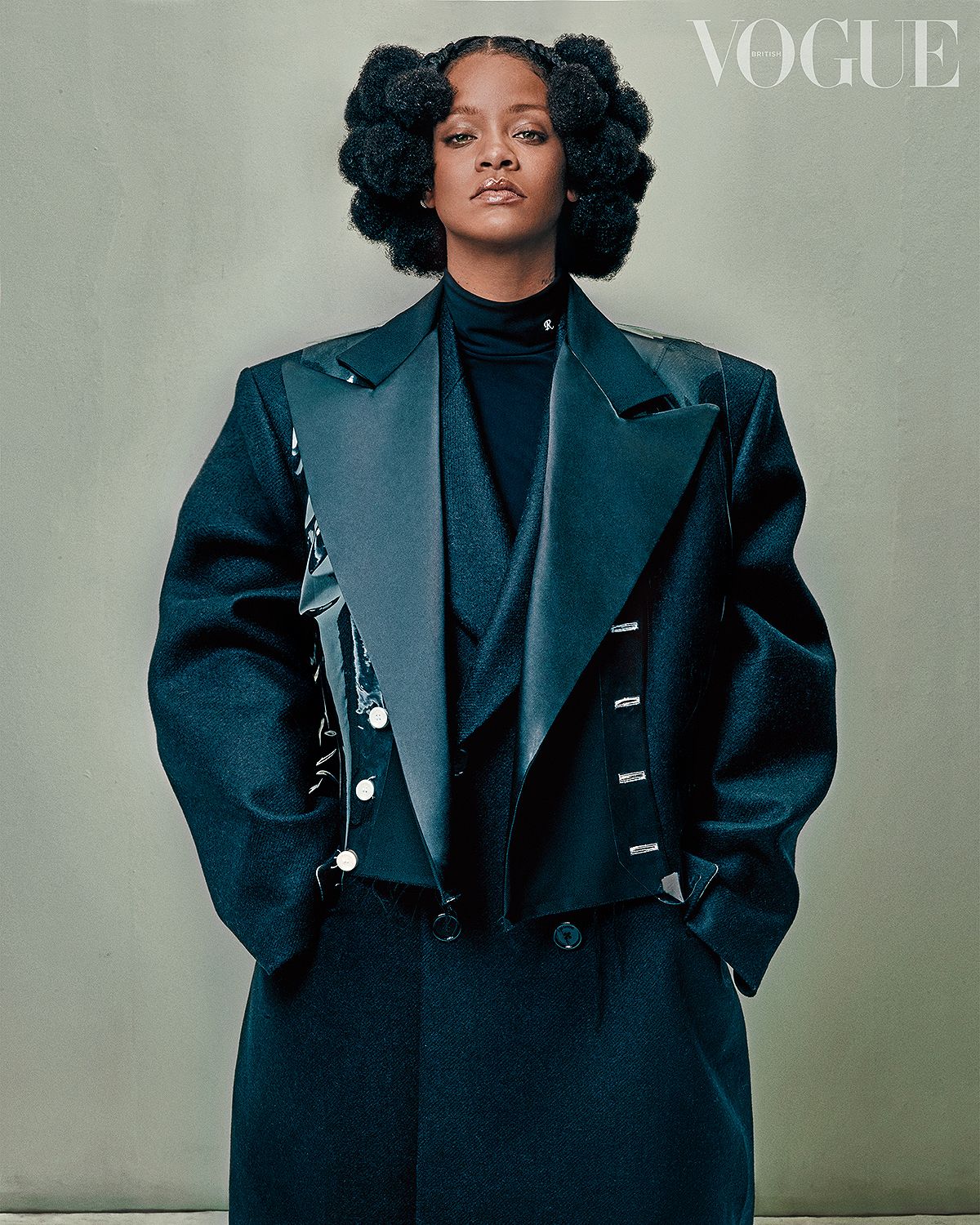 Рианна украсила обложку Vogue и рассказала о своей будущей роли многодетной мамы - фото 473153