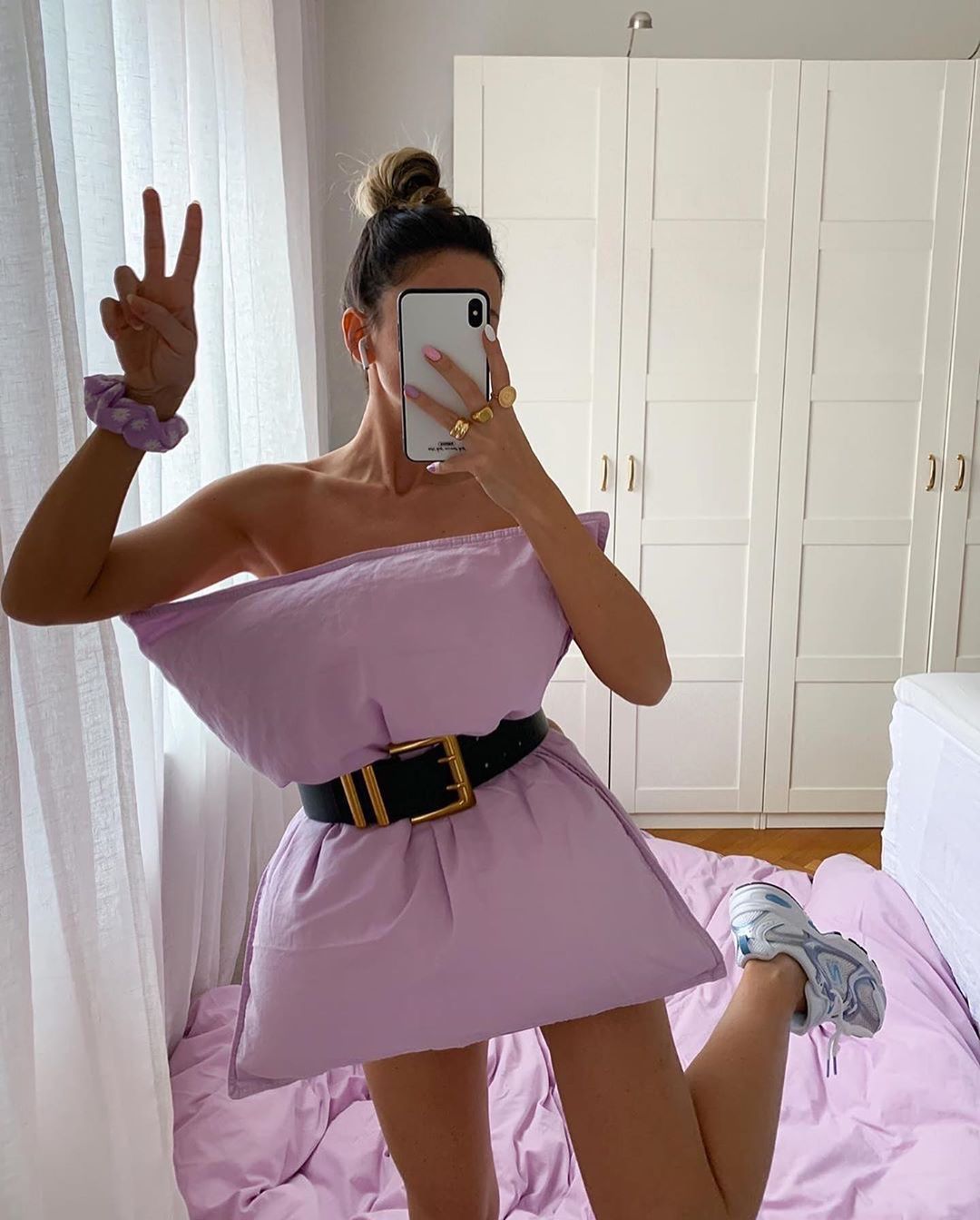 Девушки массово раздеваются в Instagram, и это не шутка, а новый забавный флешмоб - 474481 Девушки массово раздеваются в Instagram, и это не шутка, а новый забавный флешмоб - фото 474481