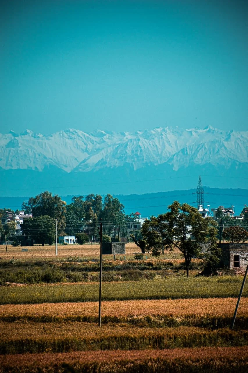 Впервые за 30 лет из Индии видно Гималаи, и это зрелище невероятной красоты - фото 474560