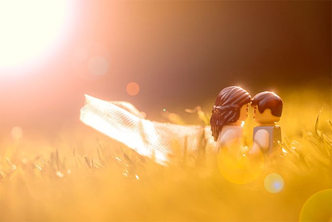 Найдивніша love story: від нудьги чоловік влаштував фігуркам Lego весільну фотосесію - 474751 Найдивніша love story: від нудьги чоловік влаштував фігуркам Lego весільну фотосесію - фото 474751