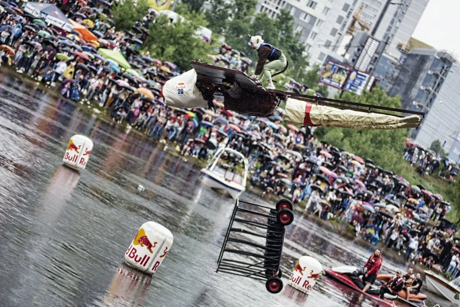 Red Bull Flugtag снова ищет отважных летунов Украины - фото 474809