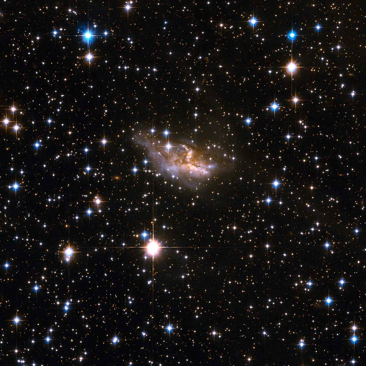 NASA пропонує подивитися, що бачив космічний телескоп 'Габбл' на твій день народження - фото 475025