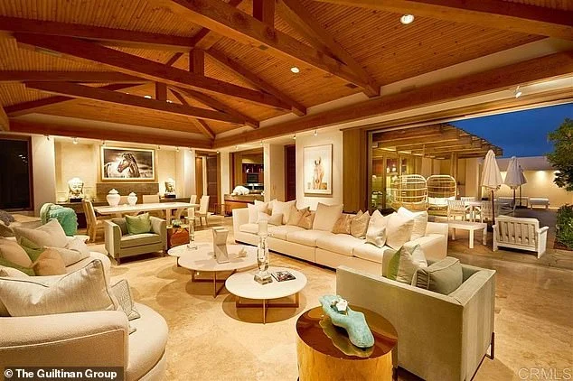 Самоизоляция для богачей: Билл Гейтс купил дом за $ 43 млн на берегу океана - фото 476379