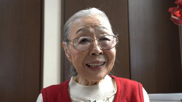 90-річна японка, яка обожнює комп'ютерні ігри, стала найстаршою геймеркою планети - фото 477884