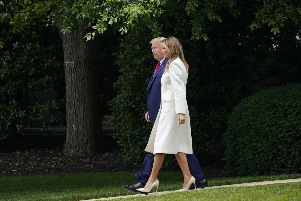 Королева елегантності: новим луком Меланія Трамп довела, що перетворилась у справжню леді - 479217 Королева елегантності: новим луком Меланія Трамп довела, що перетворилась у справжню леді - фото 479217