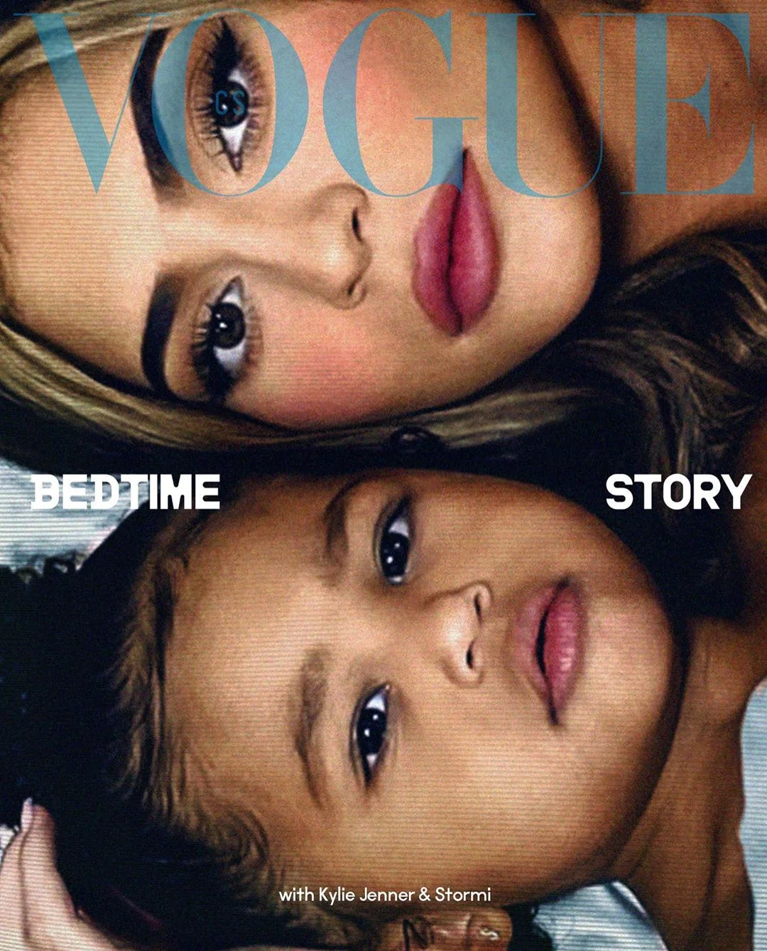 Кайлі Дженнер прикрасила обкладинку Vogue разом з донечкою, і це фото зроблене на айфон - фото 481655