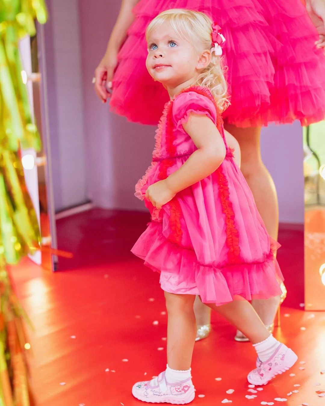 Співачка Юлія Думанська влаштувала розкішний день народження для 2-річної доньки - фото 482416