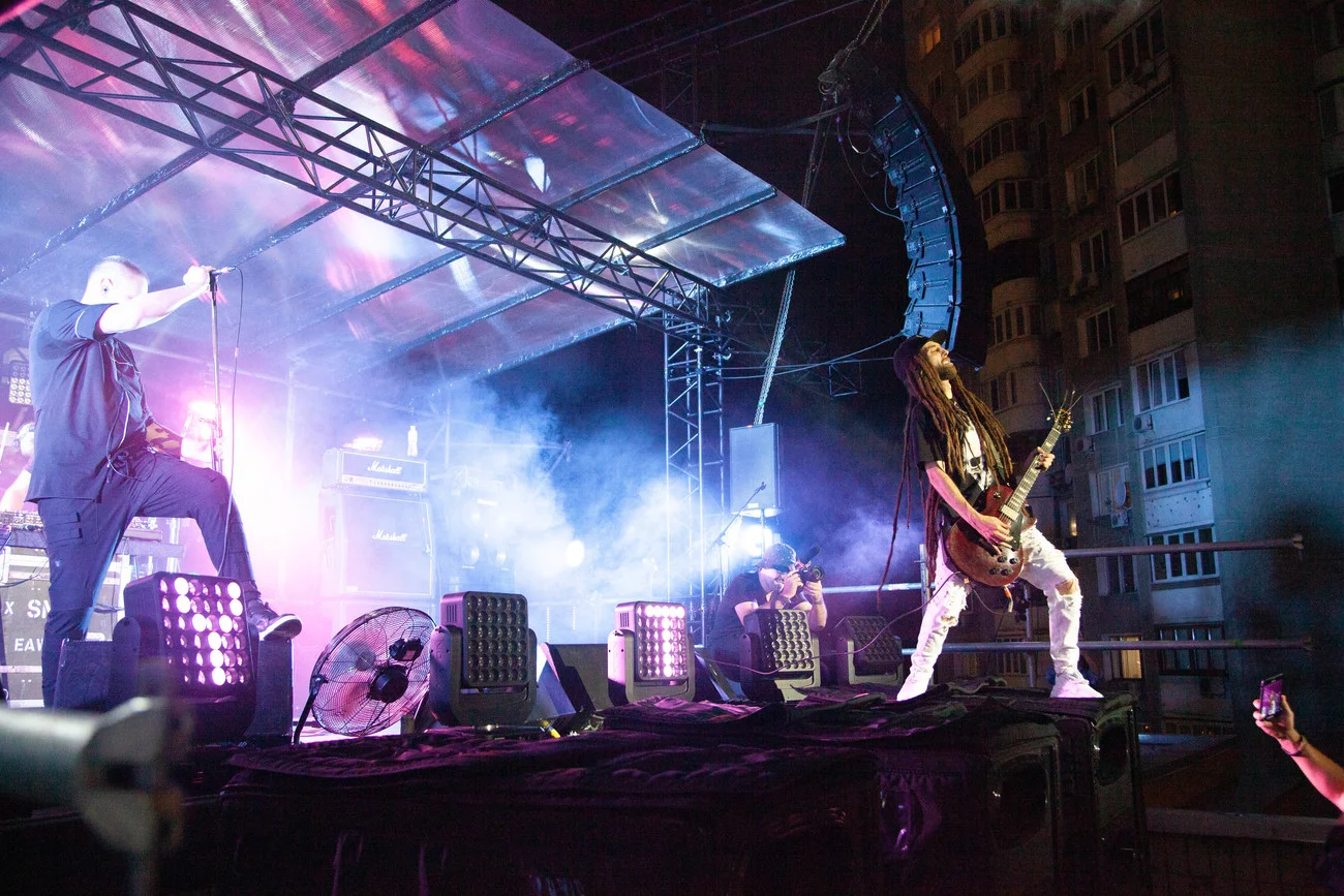 Группы-ровесники независимой Украины зажгли на «вертикальном» рок-фестивале - фото 489156