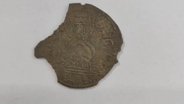 Неизвестные науке: монеты Киевской Руси, найденные случайно, оказались очень уникальными - фото 489895