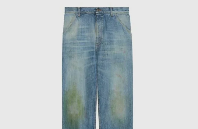 Не все поймут: Gucci создал дорогущие джинсы с пятнами от травы - фото 491838