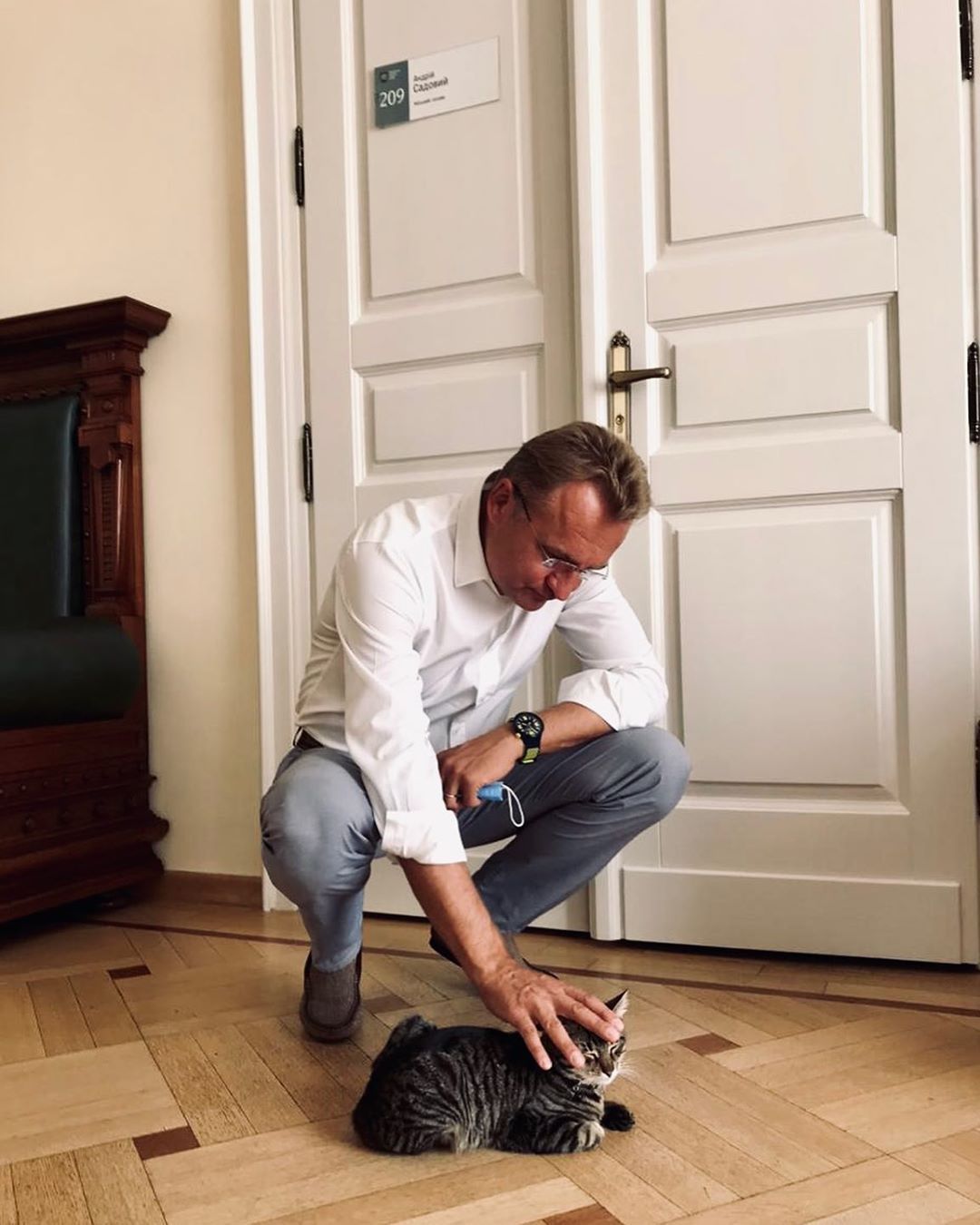 Кот из Львова покоряет Instagram и ищет хозяев для своих друзей - 491889 Кот из Львова покоряет Instagram и ищет хозяев для своих друзей - фото 491889