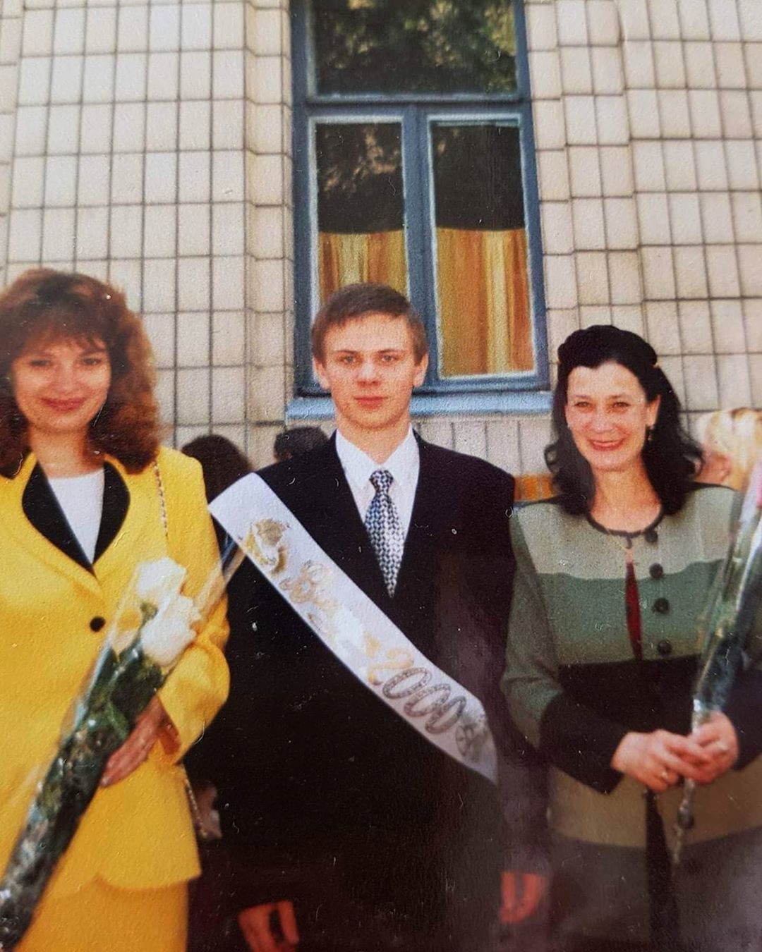 Девушки, наверное, млели: Дмитрий Комаров показал себя в 11 классе - 492929 Девушки, наверное, млели: Дмитрий Комаров показал себя в 11 классе - фото 492929