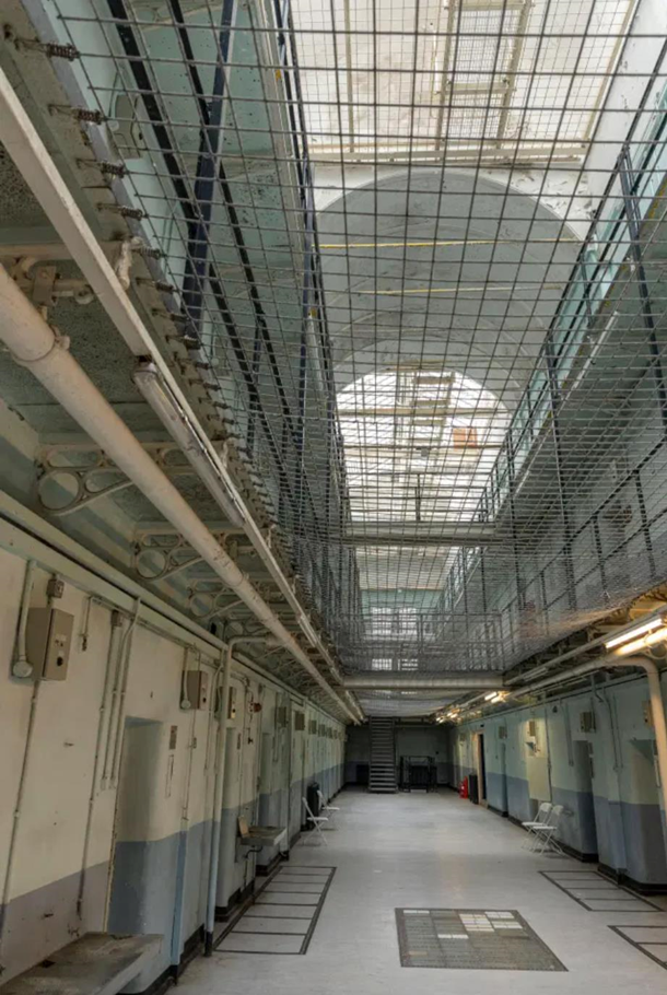 Британським туристам пропонують заночувати у в'язниці - 493303 Британським туристам пропонують заночувати у в'язниці - фото 493303