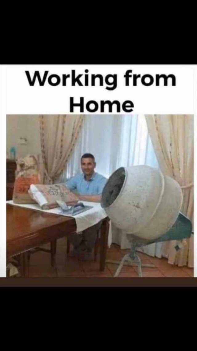 Без паніки: люди рятуються від коронавірусу дотепними мемами - фото 471918