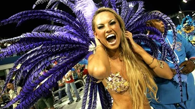 Победителя карнавала в Рио-де Жанейро определят завтра