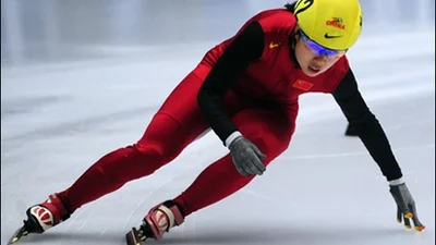 Хуй выигрывает Олимпиаду с мировым рекордом
