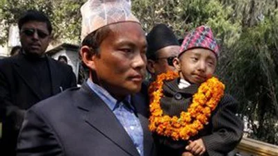 Непалец борется за звание самого маленького человека на планете