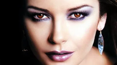 Кэтрин Зета-Джонс разделась в 40 лет