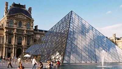 Названы самые посещаемые музеи и выставки в мире