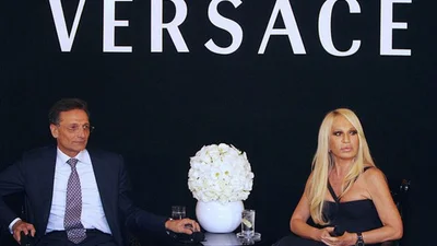Позвони мне на... Versace! +ФОТО!