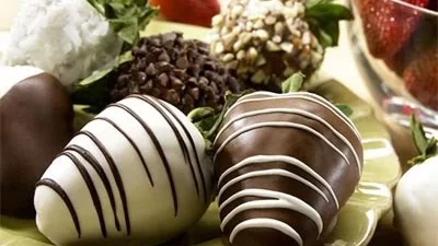 Шоколад и прочие сладости от бренда Armani