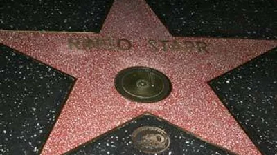 Аллее славы Голливуда исполнилось 50 лет!