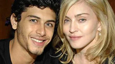  Мадонна и Хесус Лус узаконят свои отношения в Питере?