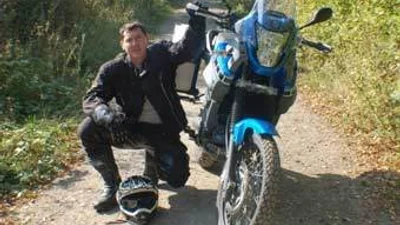Британский учитель в одиночку проехал по Африке на мотоцикле