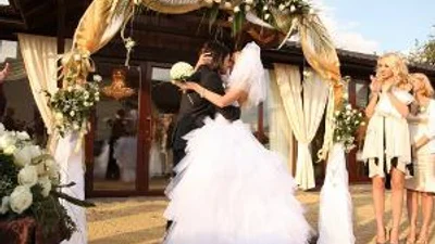 Фешак подарил любимой свадьбу в стиле Тарантино +ФОТО