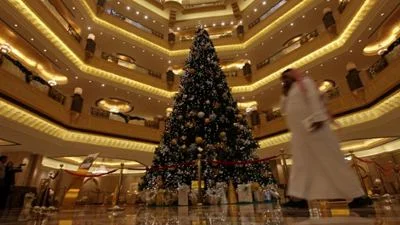 Самую дорогую рождественскую елку оценили в 11,5 млн. долларов