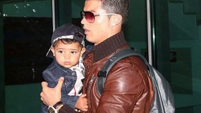 Кріштіану Роналду показав свого сина +ФОТО