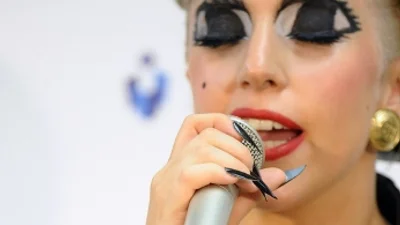 Новый трэш-образ Lady Gaga +ФОТО