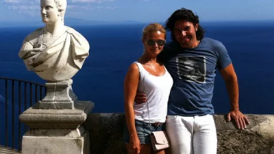 Андрей Малахов колесит с женой по европейским курортам 