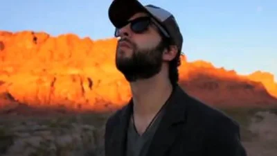 Ургант снял дебютный клип +ВИДЕО