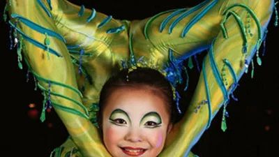 Цирк «Cirque du Soleil» везет в Киев 180 тонн оборудования