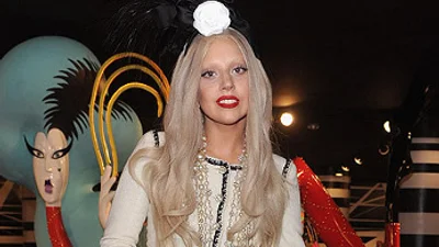 Чем торгует Lady Gaga