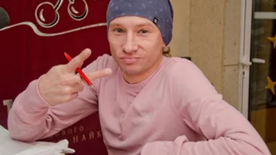 Влад Маста з гурту D. Lemma купує ламінат