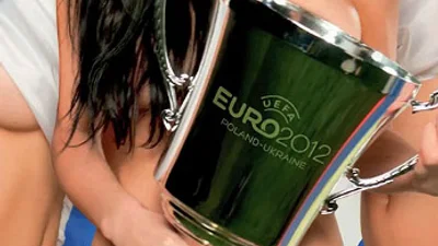 Группа Serebro разделась ради ЕВРО-2012