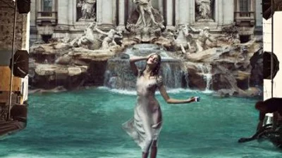 Туристы в фонтане Треви оставили пол миллиона евро 