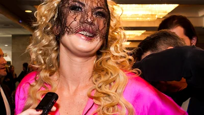 Камалия играет в фильме с Шерон Стоун