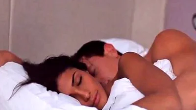 Санта Димопулос сняла клип со своим женихом