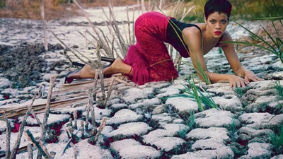 Сногсшибательная Рианна в новом выпуске Vogue