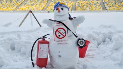 В Киеве состоялся «Чемпионат динамовских снеговиков» 