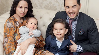 Тимур Родригез показал сыновей и жену